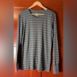 GAP Women’s Charcoal and White Striped Long Sleeve Size XL
